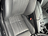 BMW M5 運転席シートを修理 地域:豊中市 男性